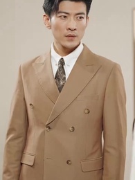 Episodio 25 - [Doppiato]L'Ereditiera dello Showbiz: Rinascita dopo il Divorzio