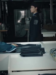 1화 - 주홍빛 조각