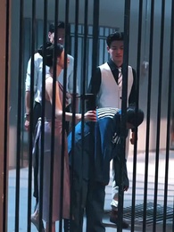 28화 - 주홍빛 조각