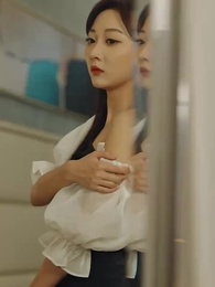 Episodio 5 - [Doppiato]L'Ereditiera dello Showbiz: Rinascita dopo il Divorzio