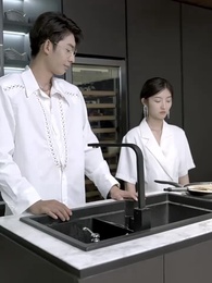 失憶後 季總追妻火葬場 - Episode 79