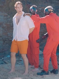 Bölüm 72 - Kaçış Yok: Fetih Adası