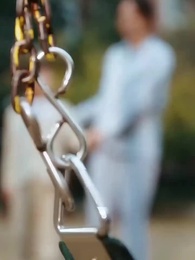 Episode 30 - Die Milliardärin vom Land