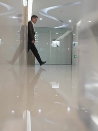 Episode 52 - From Blind Wife to CEO