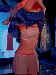 Dokter Legendaris Sang Nyonya Kaya - Episode 24