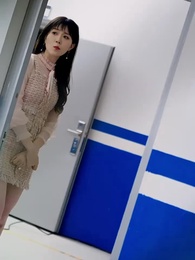 離婚後，大明星老婆求我復合 - Episode 49