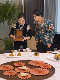 物價貶值，美女總裁跪求復合 - Episode 49