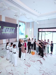 第11集 - 重拳出擊，肥妻她馬甲掉了