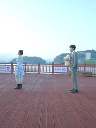 開局離婚，她竟是豪門繼承人 - Episode 83