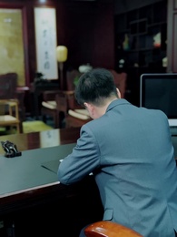 離婚後，大明星老婆求我復合 - Episode 80