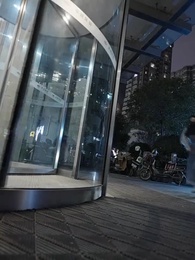 第51集 - 前妻太誘人，禁慾首富撩瘋了