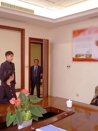 甜蜜婚寵：殘疾大佬夜夜撩 - Episode 101