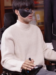 甜蜜婚寵:殘疾大佬夜夜撩 - Episode 31