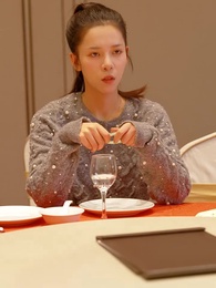 甜蜜婚寵：殘疾大佬夜夜撩 - Episode 92