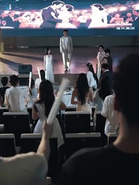 Reborn in the Spotlight - Episode 34