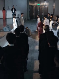 Reborn in the Spotlight - Episode 33