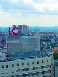 薄爺，夫人出價壹千億要退婚 - Episode 8