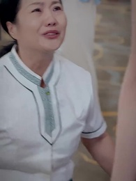 Episode 10 - Enthüllt: Die wahre Identität der Frau Reinhardt