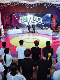 Golpes Ocultos: El Secreto de la Campeona - Episode 1