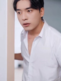 民政局外閃婚淩少追妻忙 - Episode 82