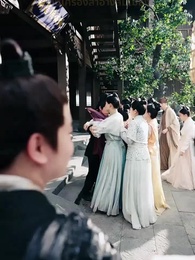 ทะลุมิติ พลิกชะตาให้คุณสามี - Episode 43