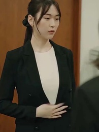 Episode 9 - [Dubbed]The Billionaire’s Divorced Granddaughter