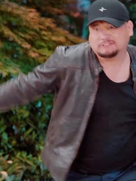 殺豬老爹變大哥兒子真懵了 - Episode 44