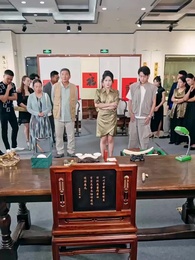 Episode 4 - The Hidden Antique Master