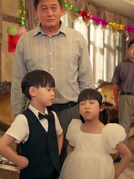 八零換嫁，漁民老公夜夜數錢哄我睡 - Episode 53