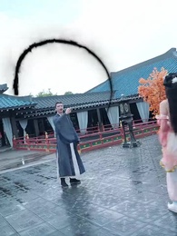 第17集 - 修煉十萬年,妳說我是雜役