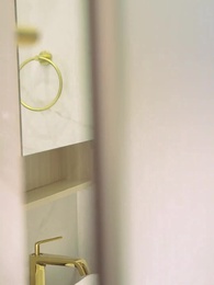 保持通話 - Episode 10