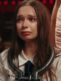 Episódio 12 - [Dublado]Entre a filha e a guerra