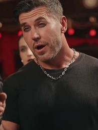 Episódio 28 - [Dublado]Entre a filha e a guerra