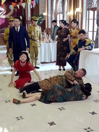 Episódio 54 - As Flores Caem, o Amor Retorna