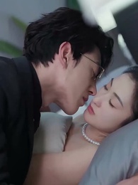 Episode 34 - Rahasia Cinta di Bawah Cahaya Bulan