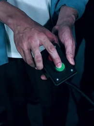 第38話 - 再びの1980、工場長の妻に断たれて