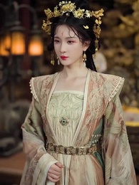 Episode 62 - [Dubbed]The Enchanted Concubine