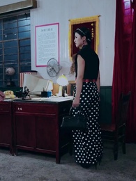 Reborn in the 80s: Fired by My Factory-Director Wife - Episode 36