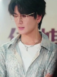 Episode 35 - Streamer Showdown: Secrets and Scandals