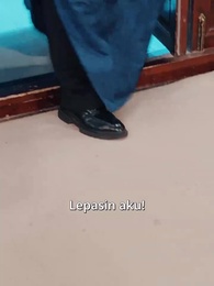 Membalas Budi dengan Cinta Hangat - Episode 57