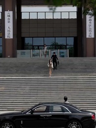 第2集 - 不與梨花同夢