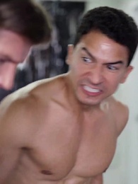 Domando al Rey del Cinturón Dorado - Episode 4