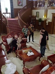 الحلقة 44 - الحب جمعنا من جديد
