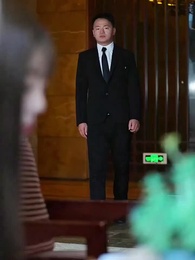 物価が万倍大暴落：俺は世界の大富豪に - Episode 102