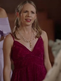 Episode 10 - The Divorced Heiress Claims Her Crown