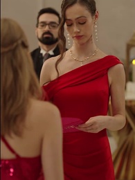 The Divorced Heiress Claims Her Crown - Episode 17