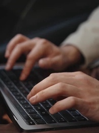 Episode 51 - Reborn Heiress: Beg on Your Knees, Cheater!