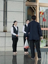 Episodio 30 - Bajo el sol de la verdad