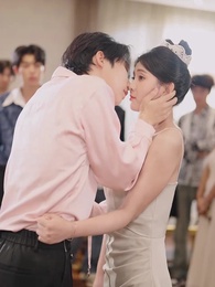 覺醒後，從拒絕高冷校花開始 - Episode 13