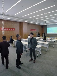 商界巨佬他不裝了 - Episode 63